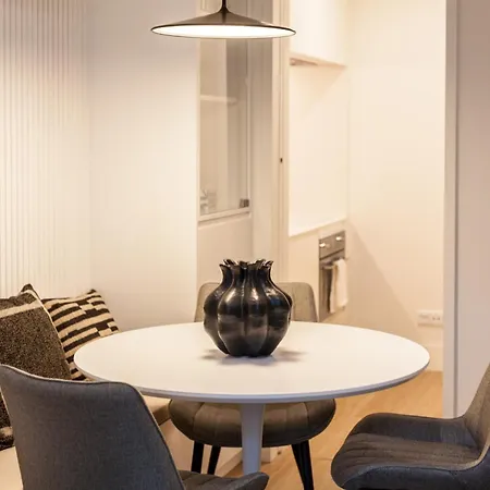 아파트 Flh Cais Sodre Chic Urban Flat With Balcony *